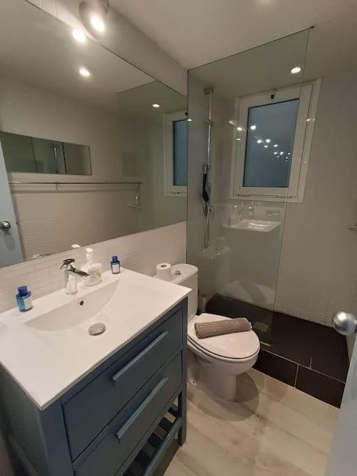 Apartamento Precioso Con Hermosas Vistas Al Mar *